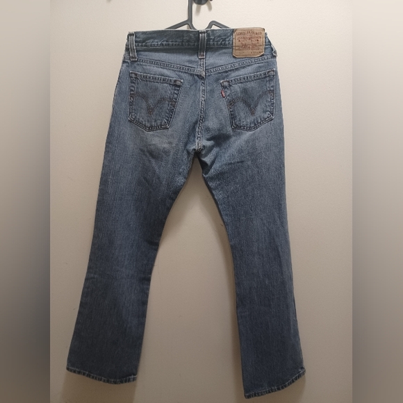 Levis Low Boot Cut - Picture 2 of 2